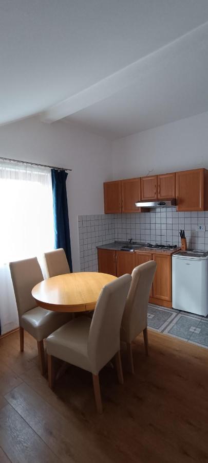 Galesic Apartments & Rooms Korenica Exterior photo